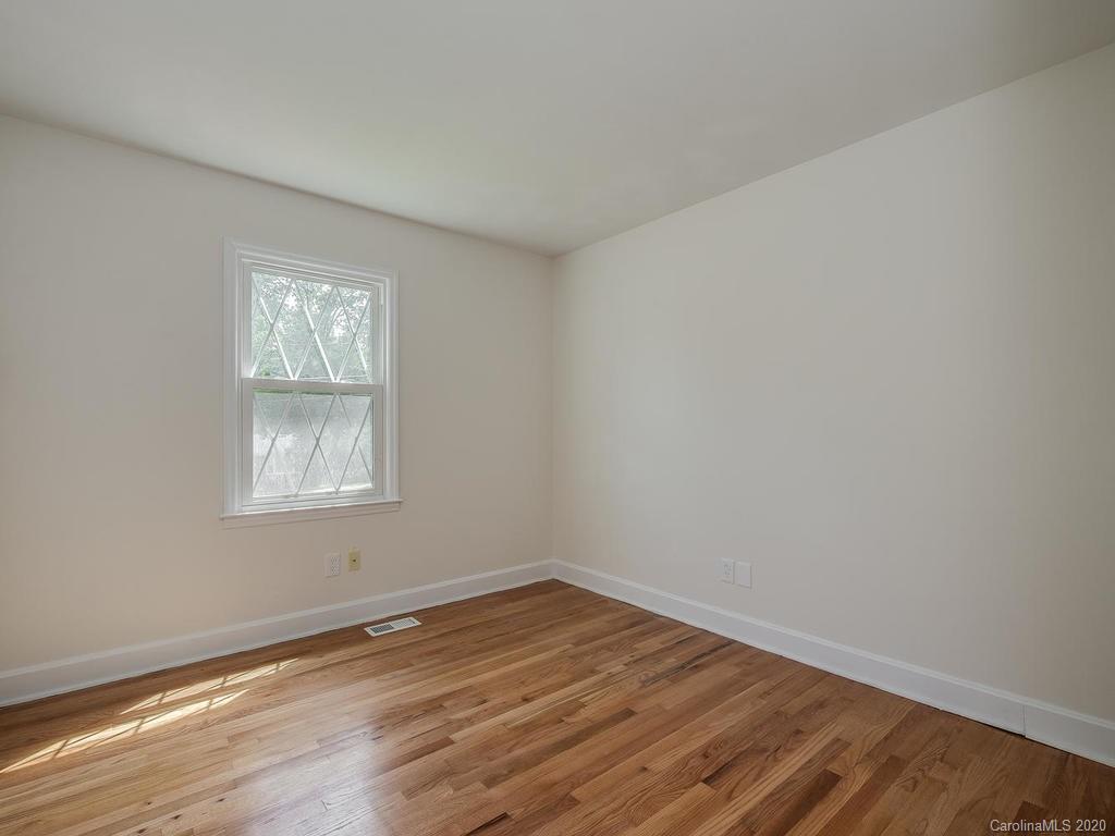 7415 Idlewild Road Charlotte, NC 28212 - Photo 9 of 14 Gallery Image 9