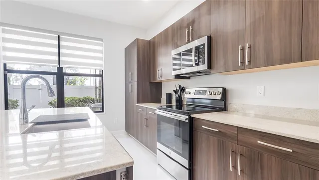 $3,800 | 20927 Northwest 1st Street, Pembroke Pines, FL 33029