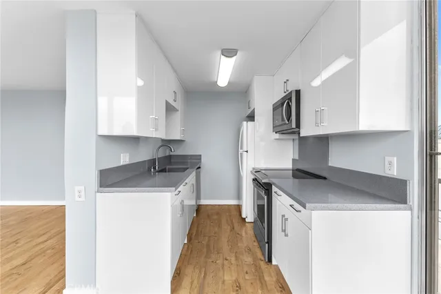 $464,000 | 375 Atlantic Avenue, Unit 508, Long Beach, CA 90802