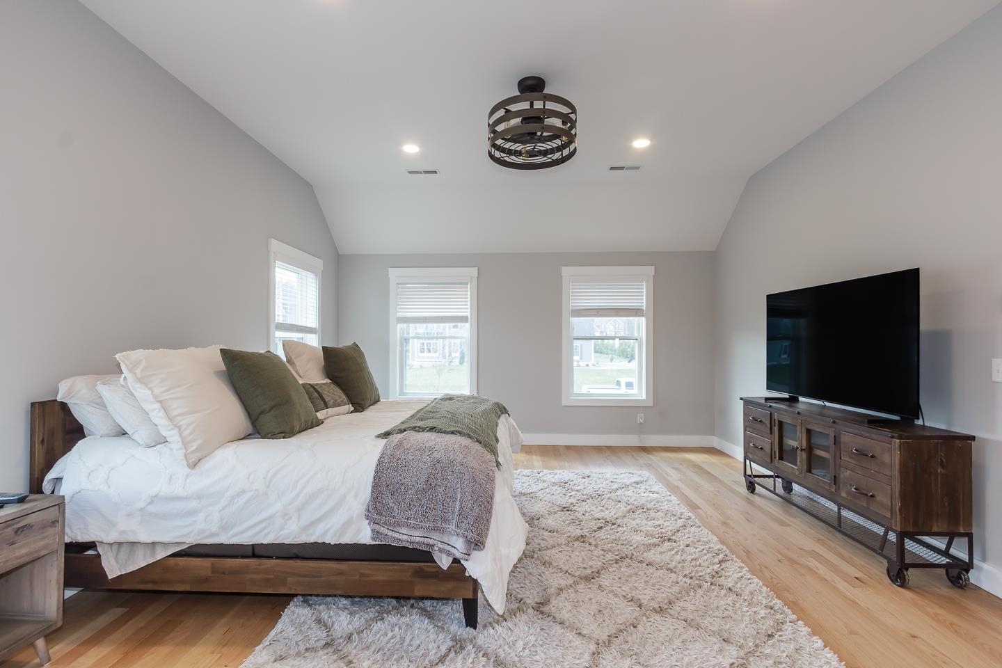 18 Caymus Ridge Salem, NH 03079 - Photo 31 of 46