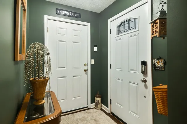 $219,900 | 621 Grove Street, Pecatonica, IL 61063