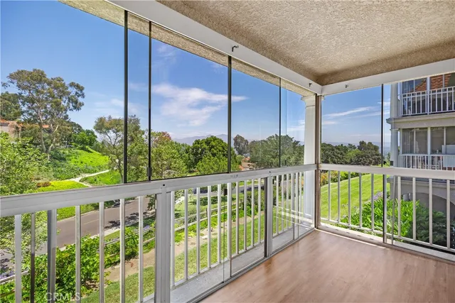 $645,000 | 4025 Calle Sonora Este, Unit 2C, Laguna Woods, CA 92637