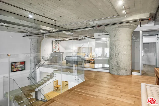 $6,250 | 1855 Industrial Street, Unit 112, Los Angeles, CA 90021