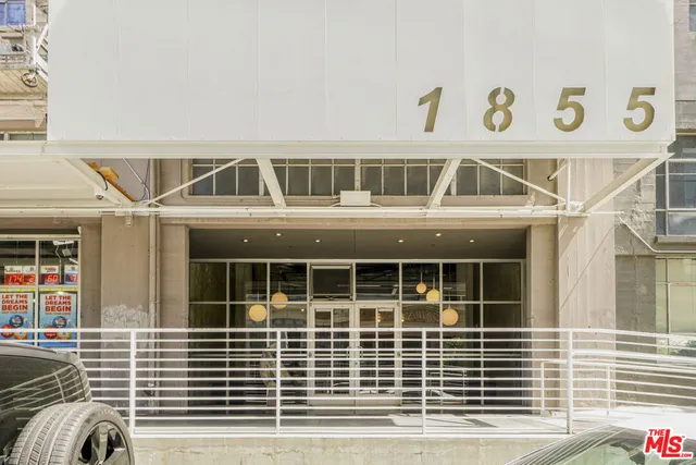 $6,250 | 1855 Industrial Street, Unit 112, Los Angeles, CA 90021