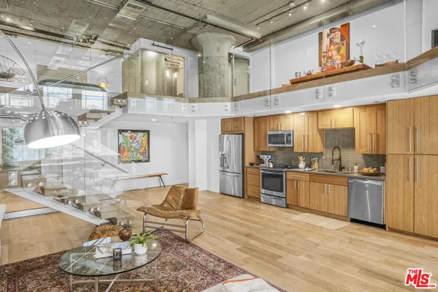 $6,250 | 1855 Industrial Street, Unit 112, Los Angeles, CA 90021