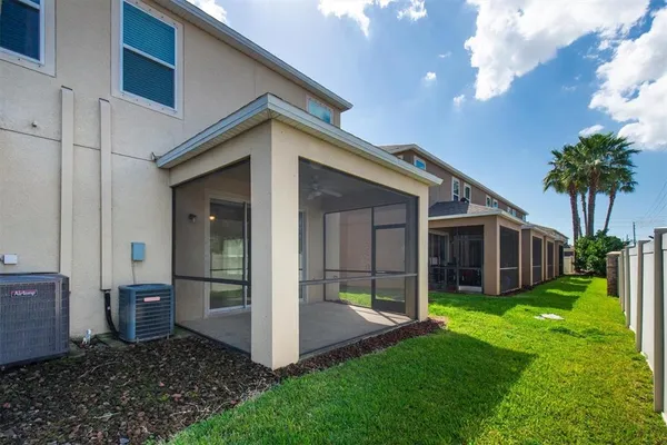 $2,300 | 4055 69th Terrace North, Pinellas Park, FL 33781