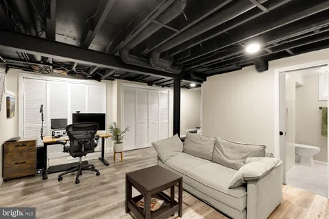 $1,215,000 | 1407 North Inglewood Street, Arlington, VA 22205
