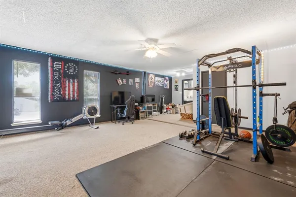 $439,900 | 609 Green Valley Drive, Abilene, TX 79601