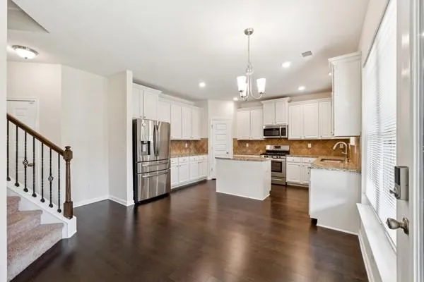 $460,000 | 3408 Lake End Drive, Loganville, GA 30052