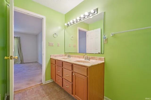 $189,900 | 3231 Frances Lane, Kokomo, IN 46902