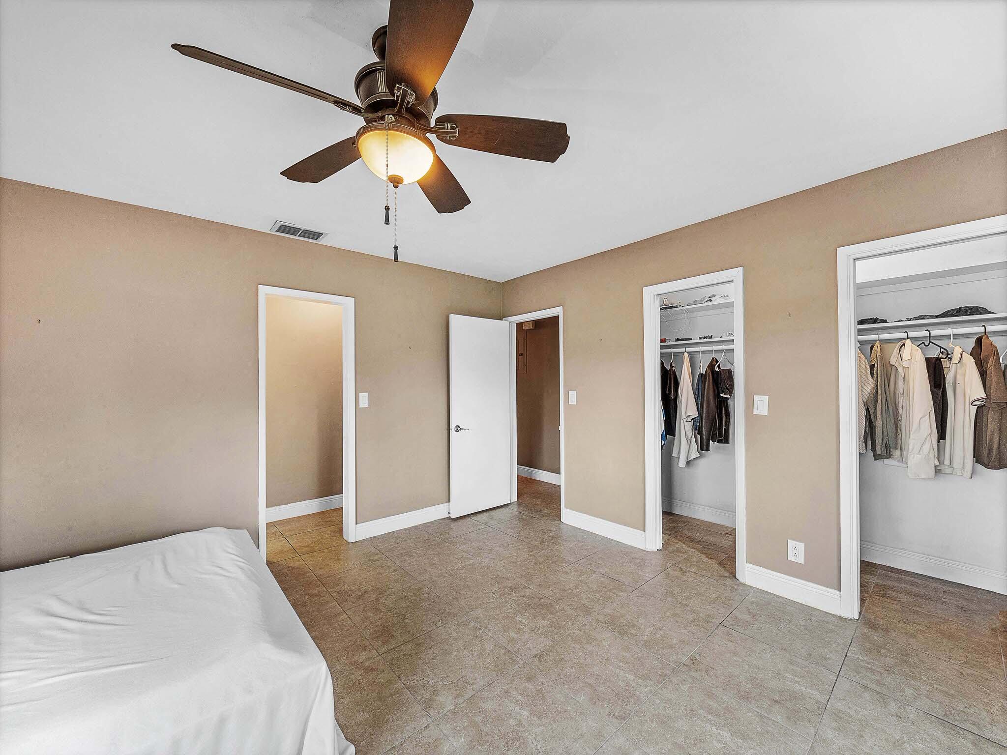 2750 Southeast 3rd Street Pompano Beach, FL 33062 - Photo 43 of 55 19 Primary Bedroom (4)_1