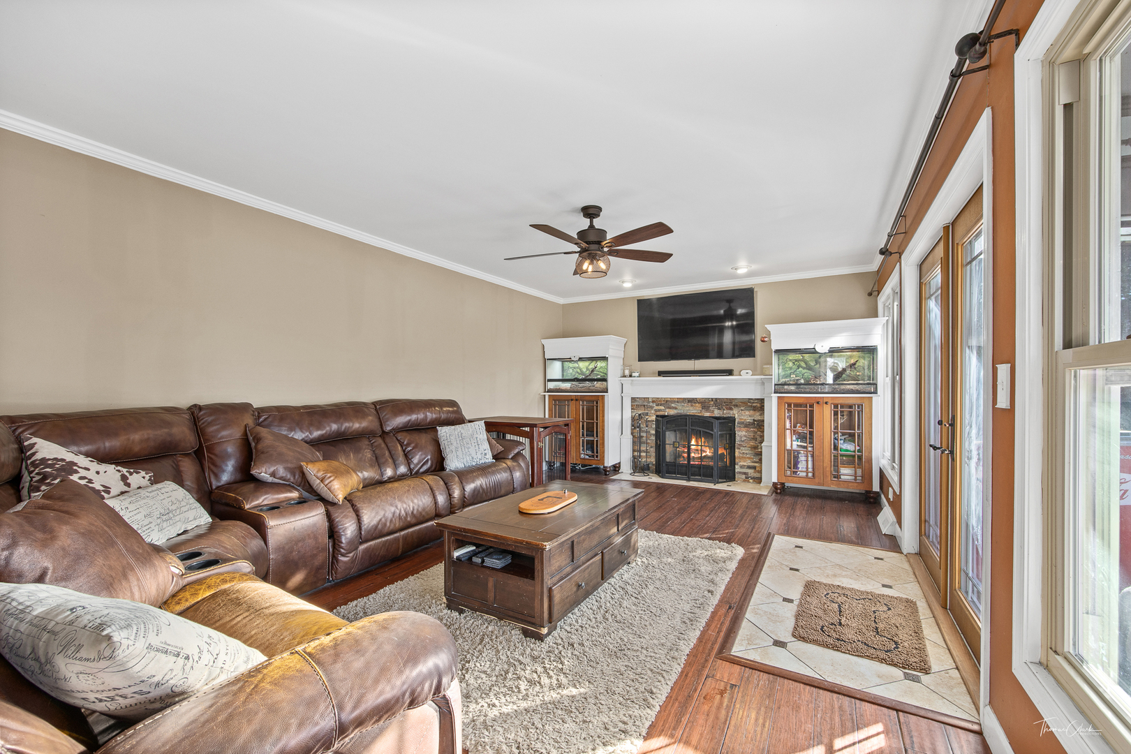 2 Callery Court Bolingbrook, IL 60490 - Photo 18 of 45 Gallery Image 18