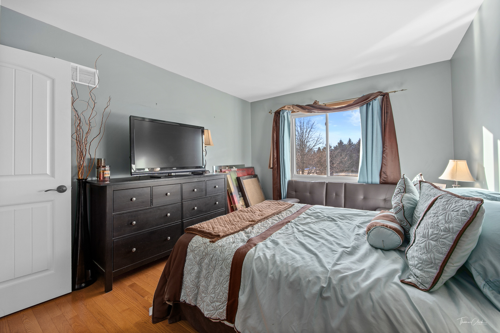 2 Callery Court Bolingbrook, IL 60490 - Photo 24 of 45 Gallery Image 24