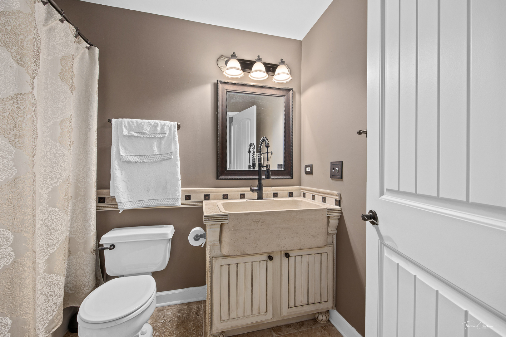 2 Callery Court Bolingbrook, IL 60490 - Photo 25 of 45 Gallery Image 25