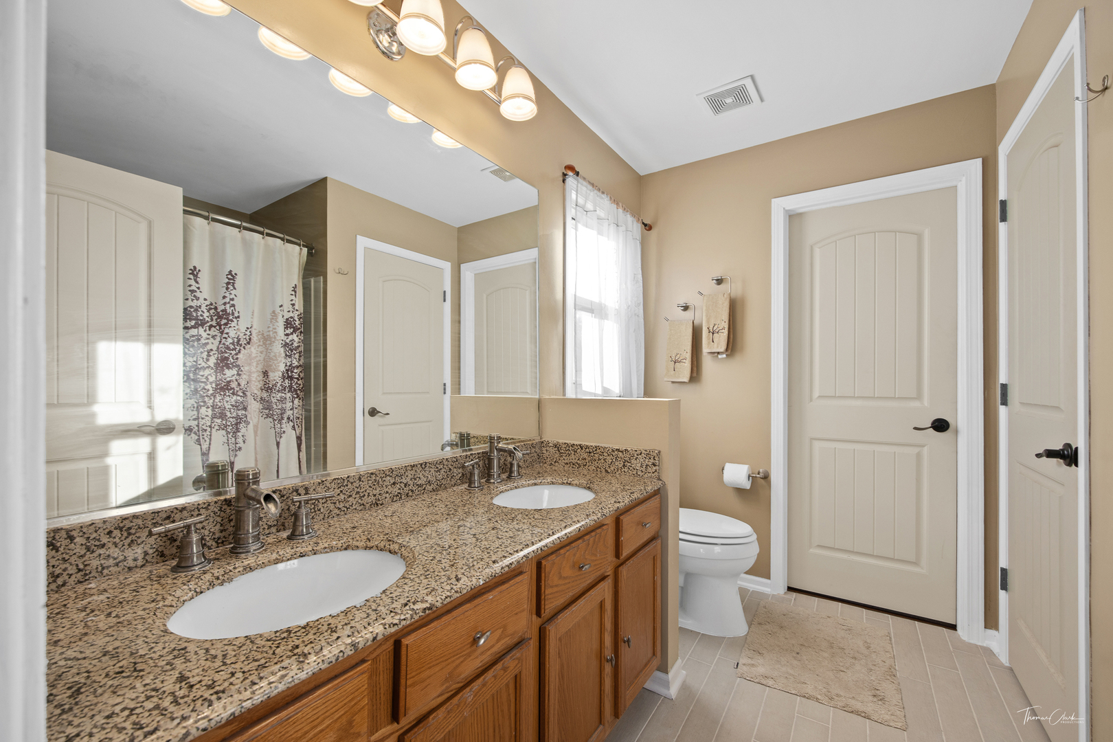 2 Callery Court Bolingbrook, IL 60490 - Photo 27 of 45 Gallery Image 27