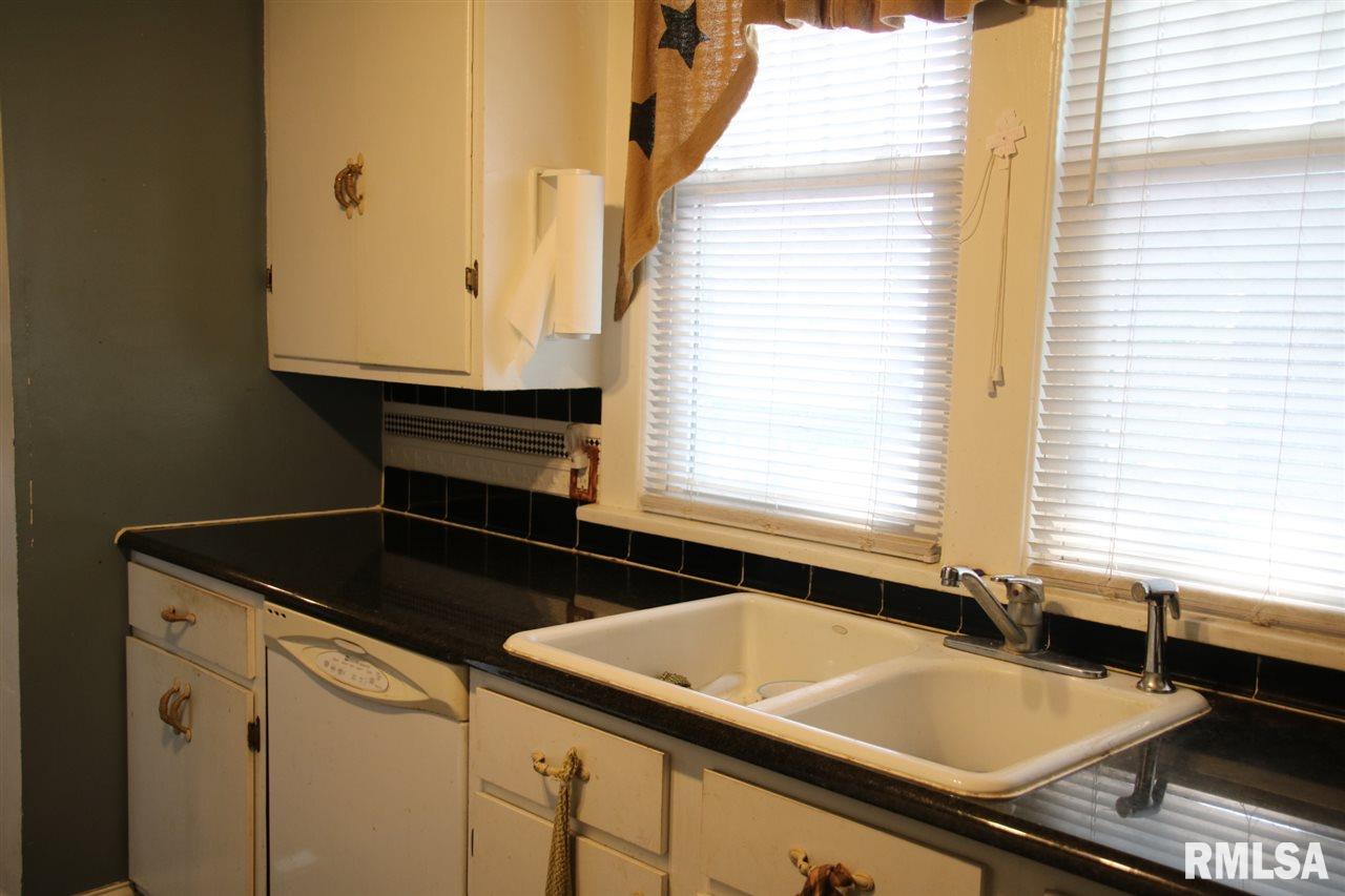2809 North Prospect Road Peoria, IL 61603 - Photo 15 of 36 Gallery Image 15