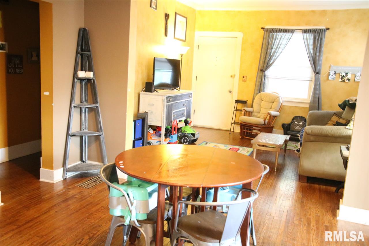 2809 North Prospect Road Peoria, IL 61603 - Photo 5 of 36 Gallery Image 5