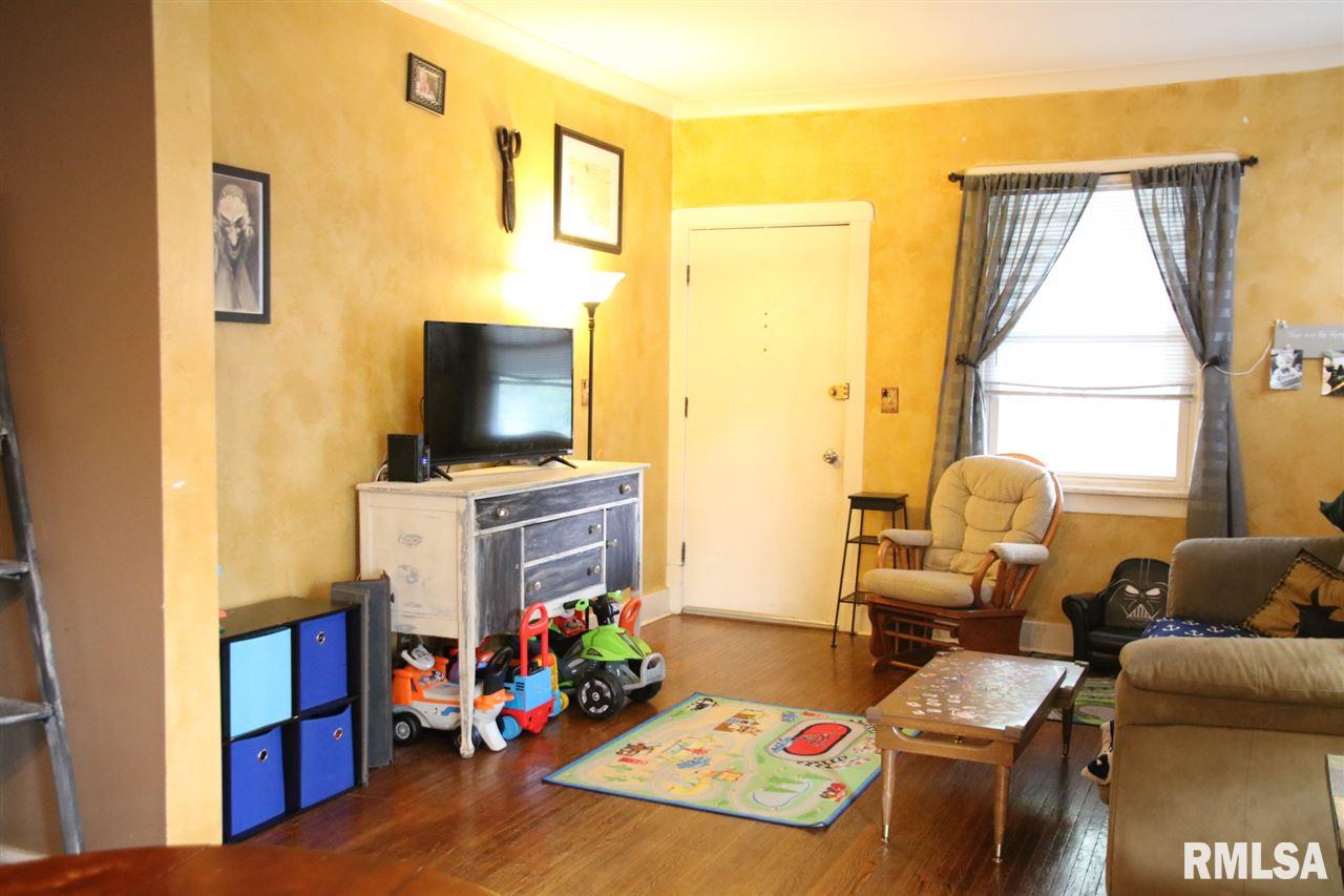 2809 North Prospect Road Peoria, IL 61603 - Photo 7 of 36 Gallery Image 7