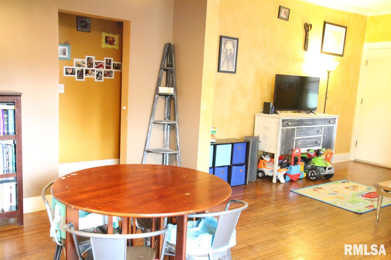 2809 North Prospect Road Peoria, IL 61603 - Photo 9 of 36 Gallery Image 9
