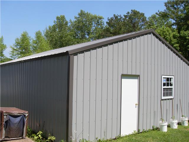 610 Fall River Road Lawrenceburg, TN 38464 - Photo 3 of 15 Large shop