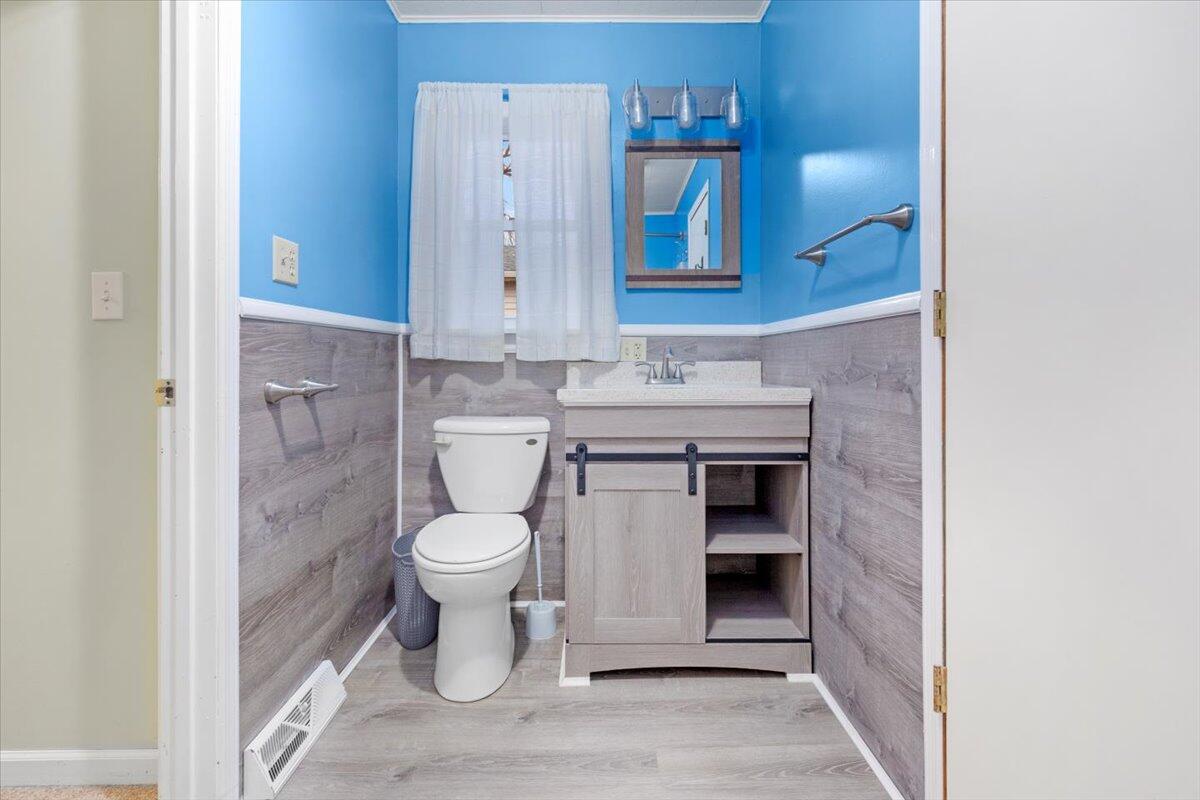 202 Clay Street Newaygo, MI 49337 - Photo 15 of 21 10-IMG_4531