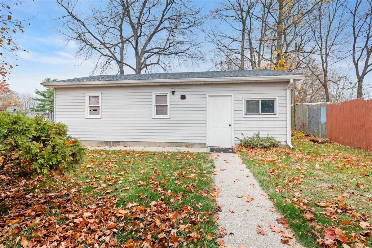 202 Clay Street Newaygo, MI 49337 - Photo 18 of 21 17-IMG_4514