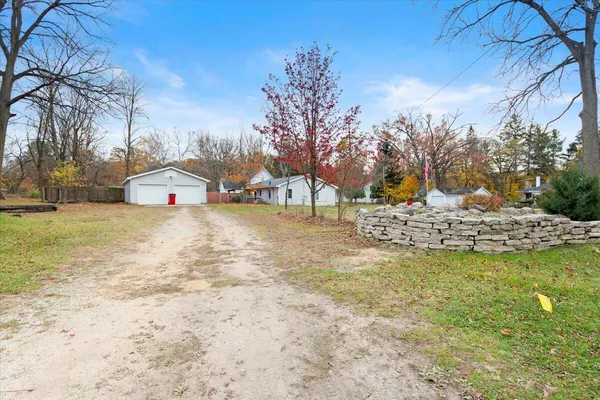 $239,900 | 202 Clay Street, Newaygo, MI 49337