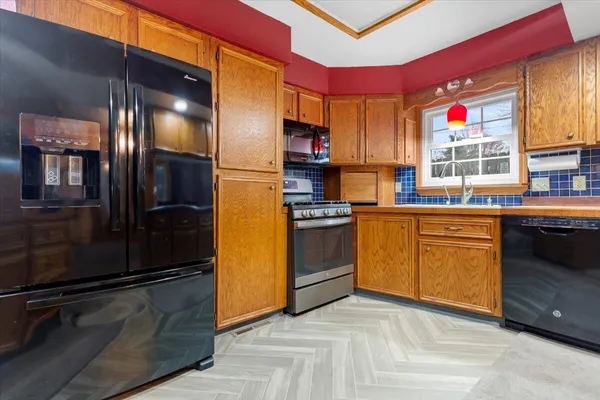 $239,900 | 202 Clay Street, Newaygo, MI 49337