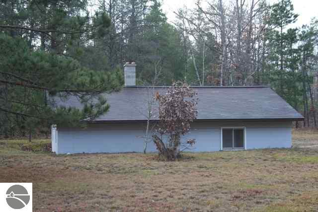 5374 Brown Bridge Road Traverse City, MI 49696 - Photo 10 of 19 1721877-10.JPG