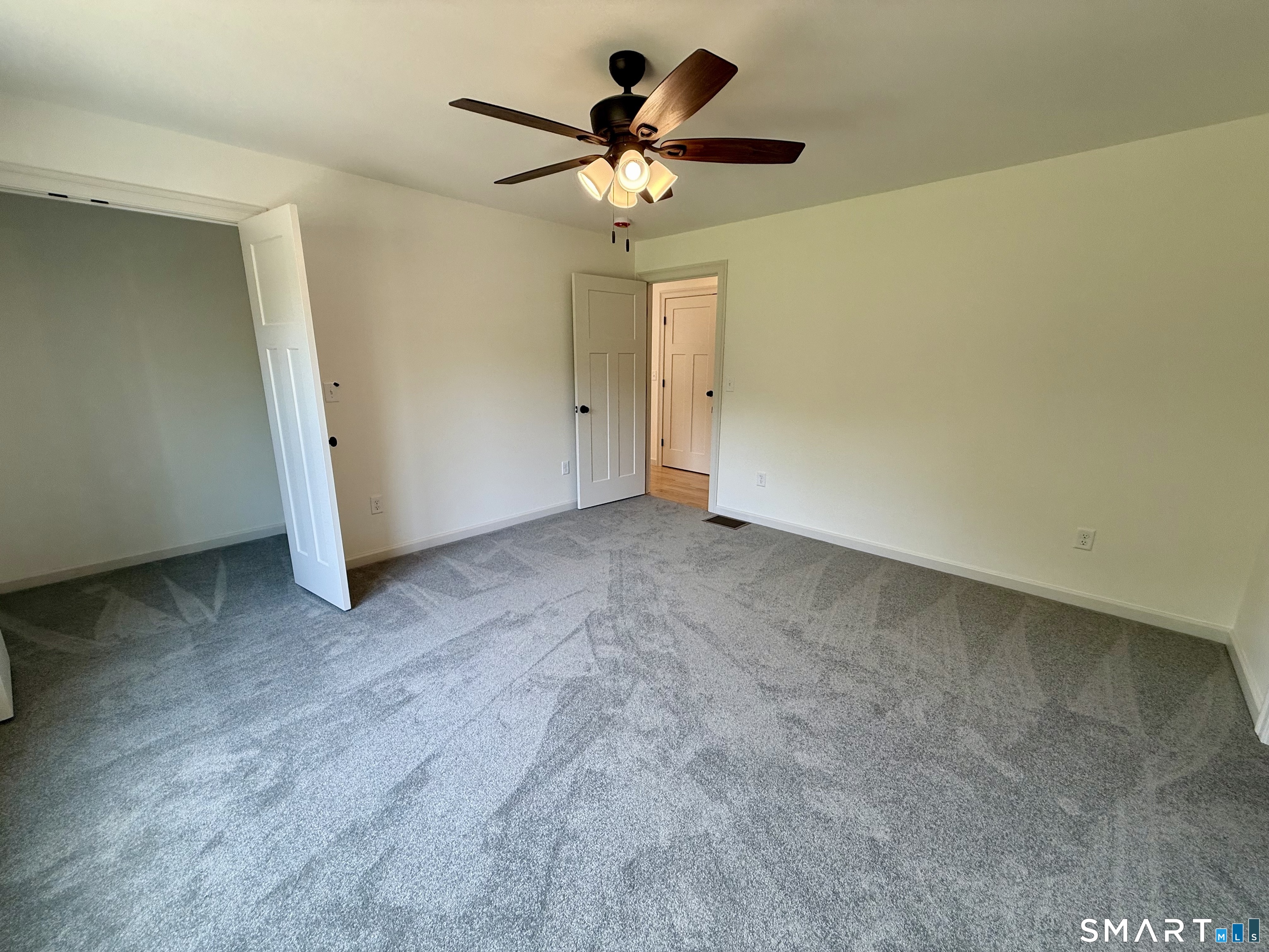 247 Green Hollow Road Killingly, CT 06239 - Photo 9 of 18
