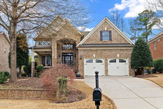 $689,000 | 172 Valleycruise Circle, Garner, NC 27529