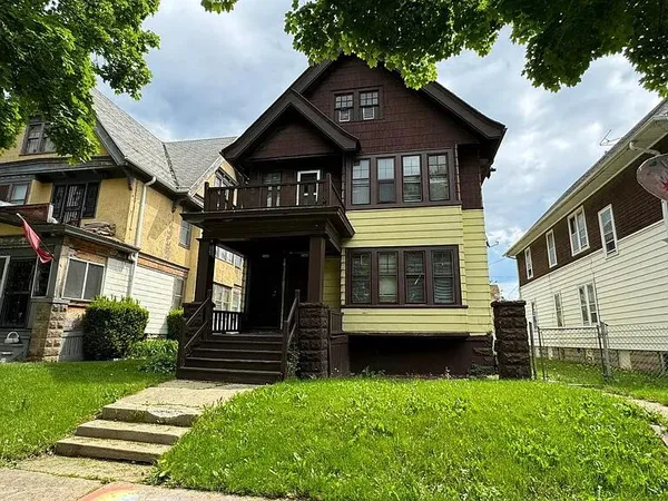 $179,000 | 2444 North 40th Street, Unit 2446, Milwaukee, WI 53210