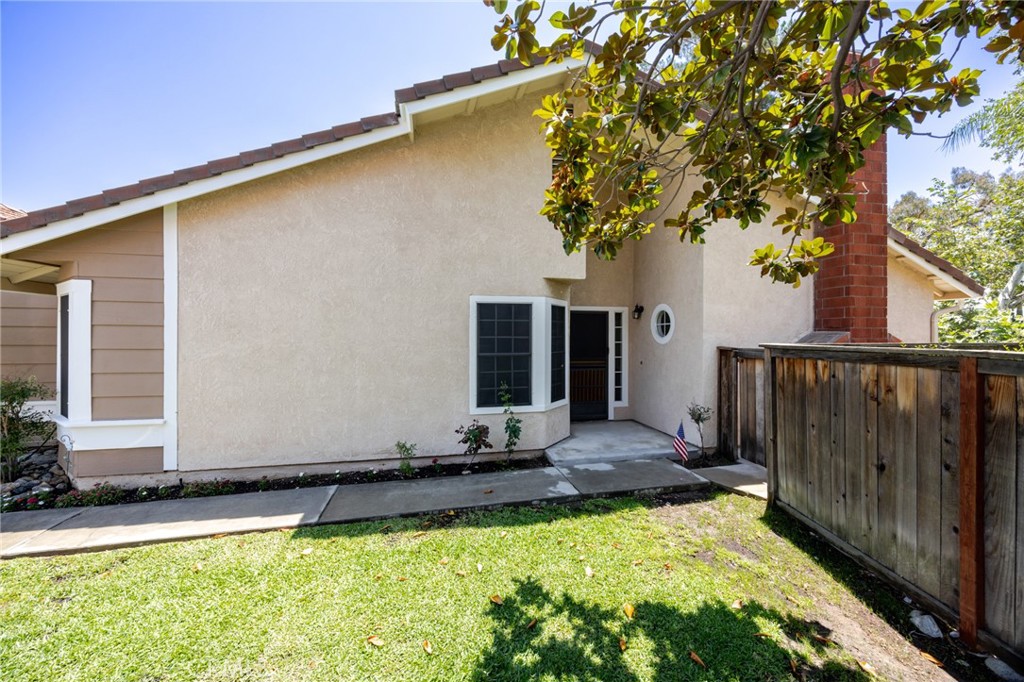 11013 Shaw Street Rancho Cucamonga, CA 91701 - Photo 8 of 32