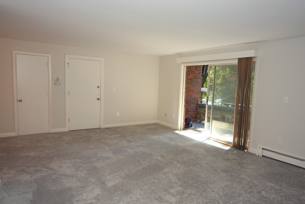 55 Jacqueline Road, Unit 5 Waltham, MA 02452 - Photo 8 of 17 Gallery Image 8