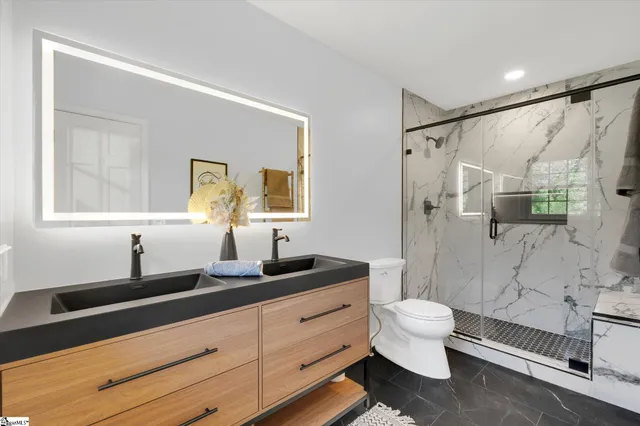 $750,000 | 198 Old Plantation Road, Travelers Rest, SC 29690