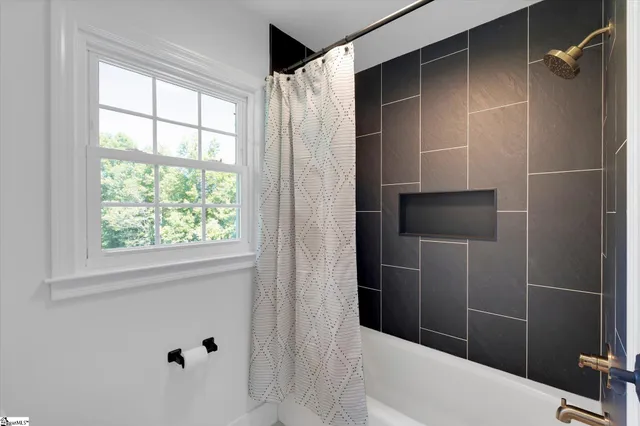 $750,000 | 198 Old Plantation Road, Travelers Rest, SC 29690