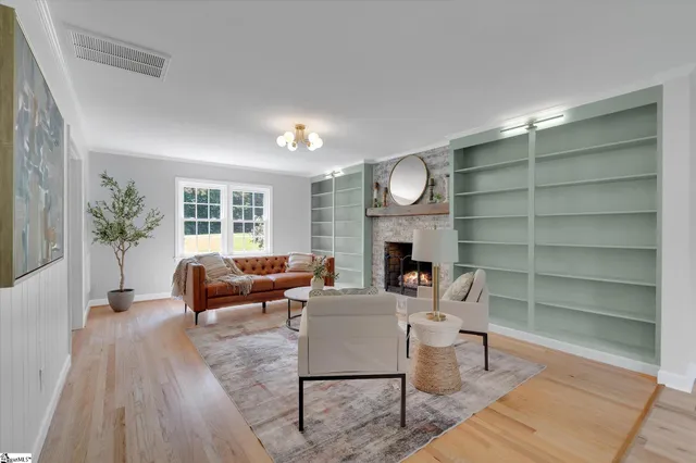 $750,000 | 198 Old Plantation Road, Travelers Rest, SC 29690