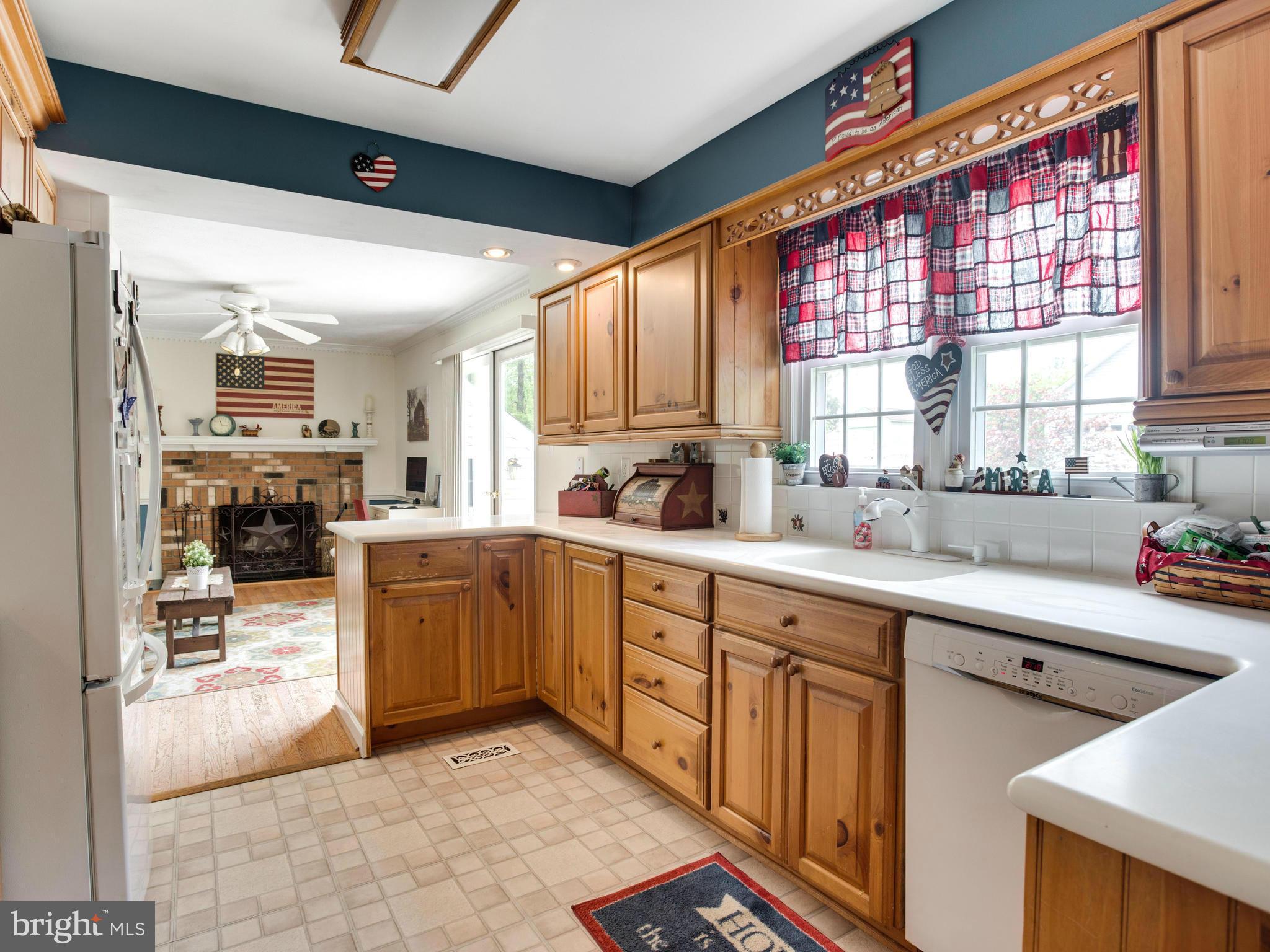 9791 Flint Rock Road Manassas, VA 20112 - Photo 7 of 28 Kitchen