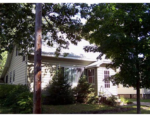 121 Webber Street Springfield, MA 01108 - Photo 2 of 3