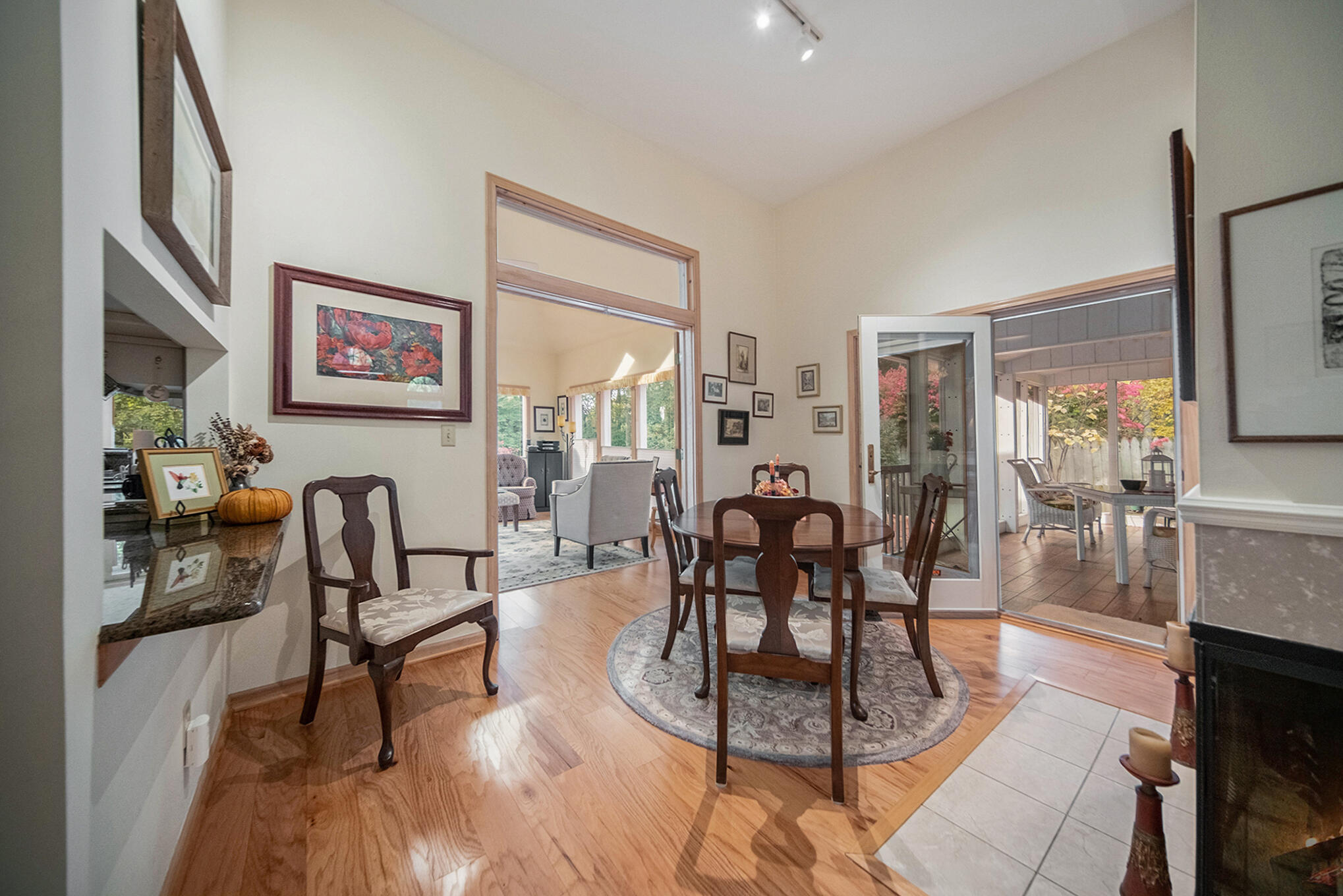 909 Briarcliff Road Jackson, MI 49203 - Photo 11 of 51 11