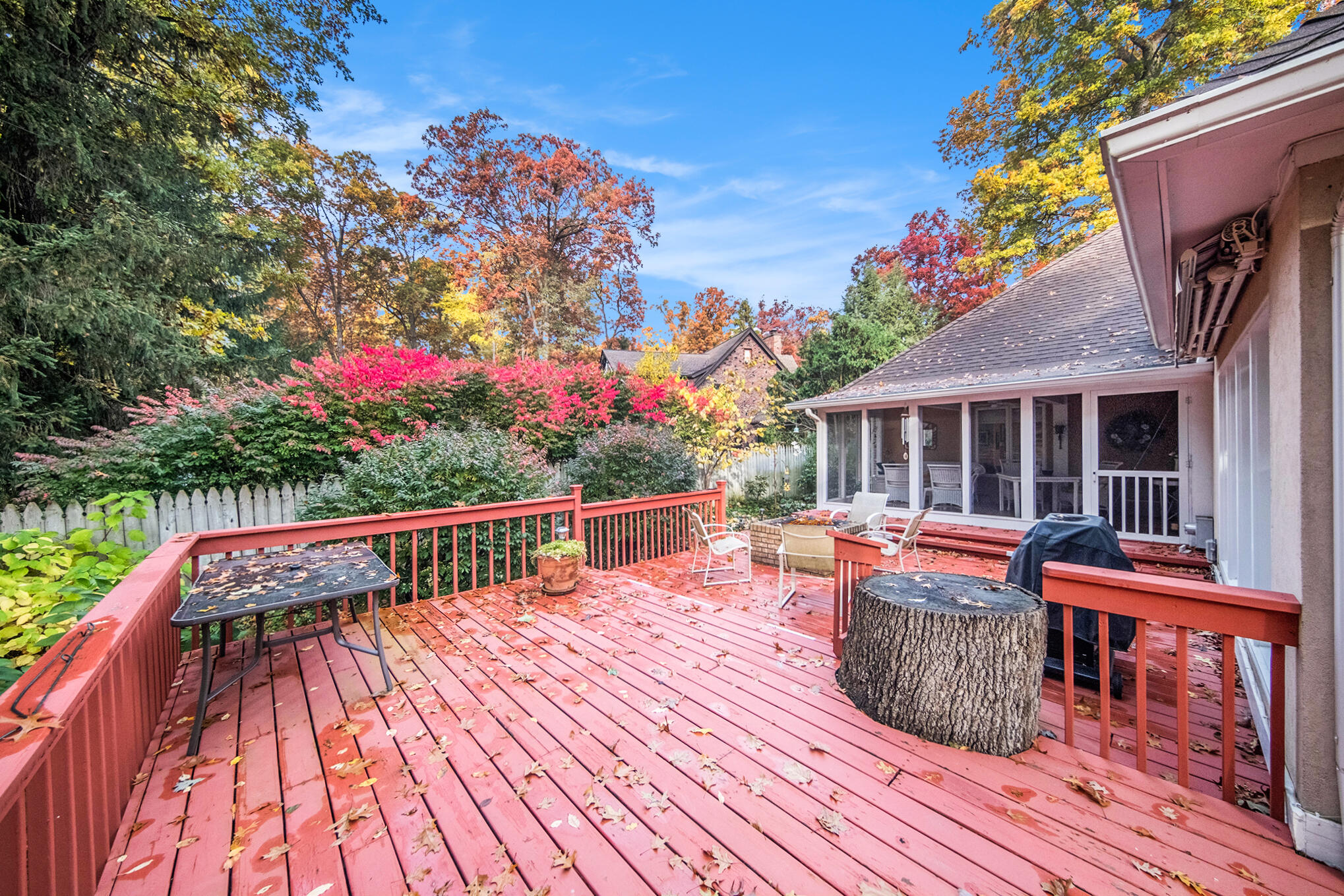 909 Briarcliff Road Jackson, MI 49203 - Photo 36 of 51 36