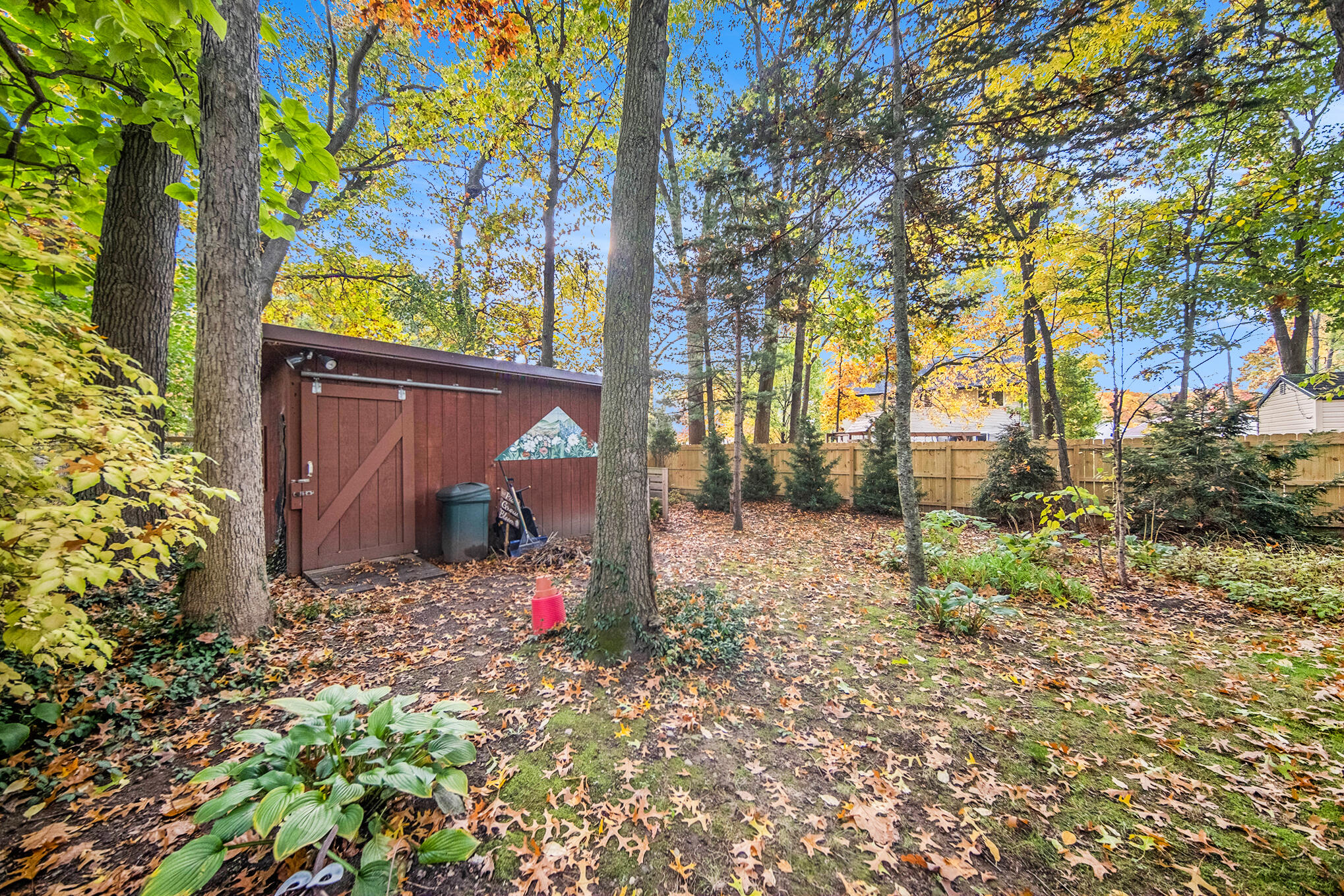 909 Briarcliff Road Jackson, MI 49203 - Photo 44 of 51 44