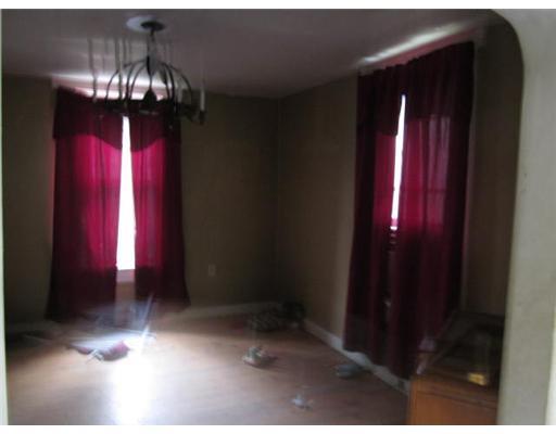 Living Room. 