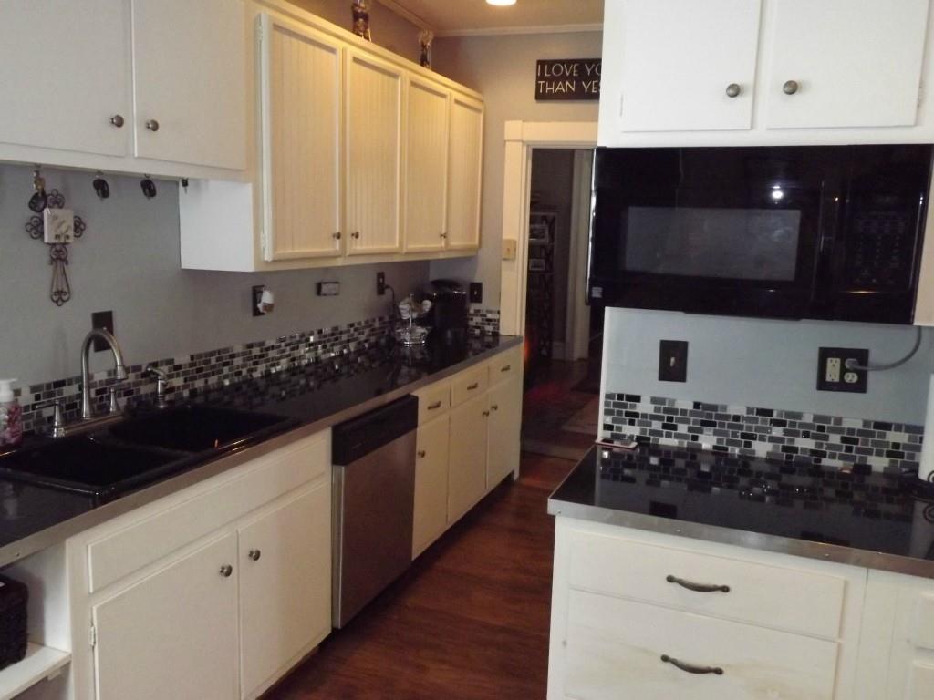 257 Main Street Warren, ME 04864 - Photo 4 of 25 Photo