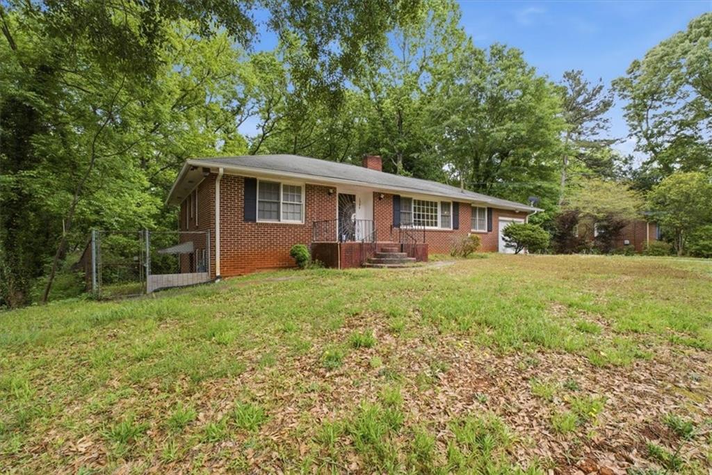 1980 Turner Road Southeast Atlanta, GA 30315 - Photo 3 of 19
