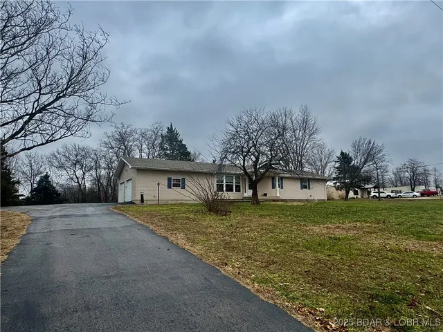 $329,900 | 1914 State Road, Linn Creek, MO 65052