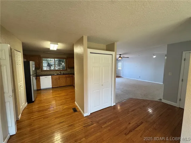 $319,900 | 1914 State Road, Linn Creek, MO 65052