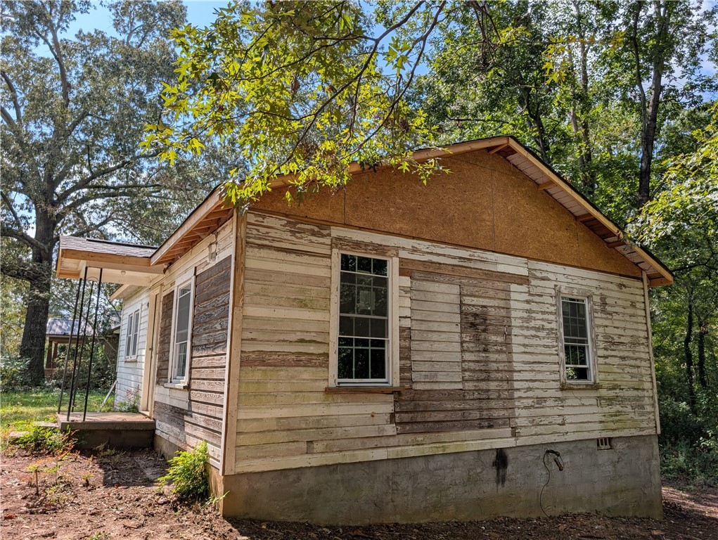 230 Friendship Road Seneca, SC 29678 - Photo 3 of 14 Gallery Image 3