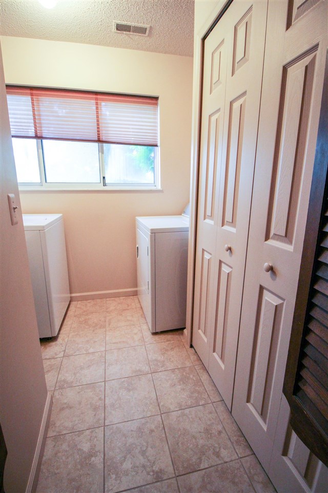 2488 Grove Park Road Fenton, MI 48430 - Photo 41 of 50 50046880-40.JPG