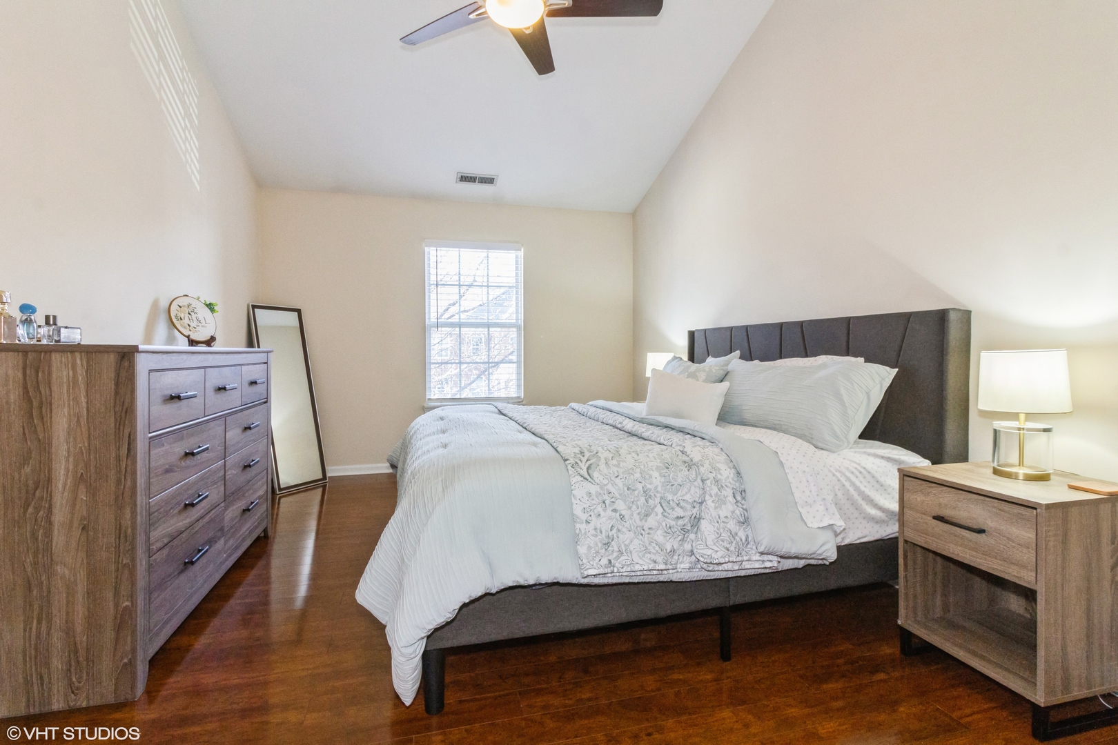 4482 Timber Ridge Court, Unit 4482 Joliet, IL 60431 - Photo 8 of 13